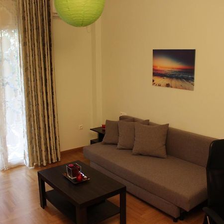 Comfortable Apartment In The Center Of Атина Екстериор снимка