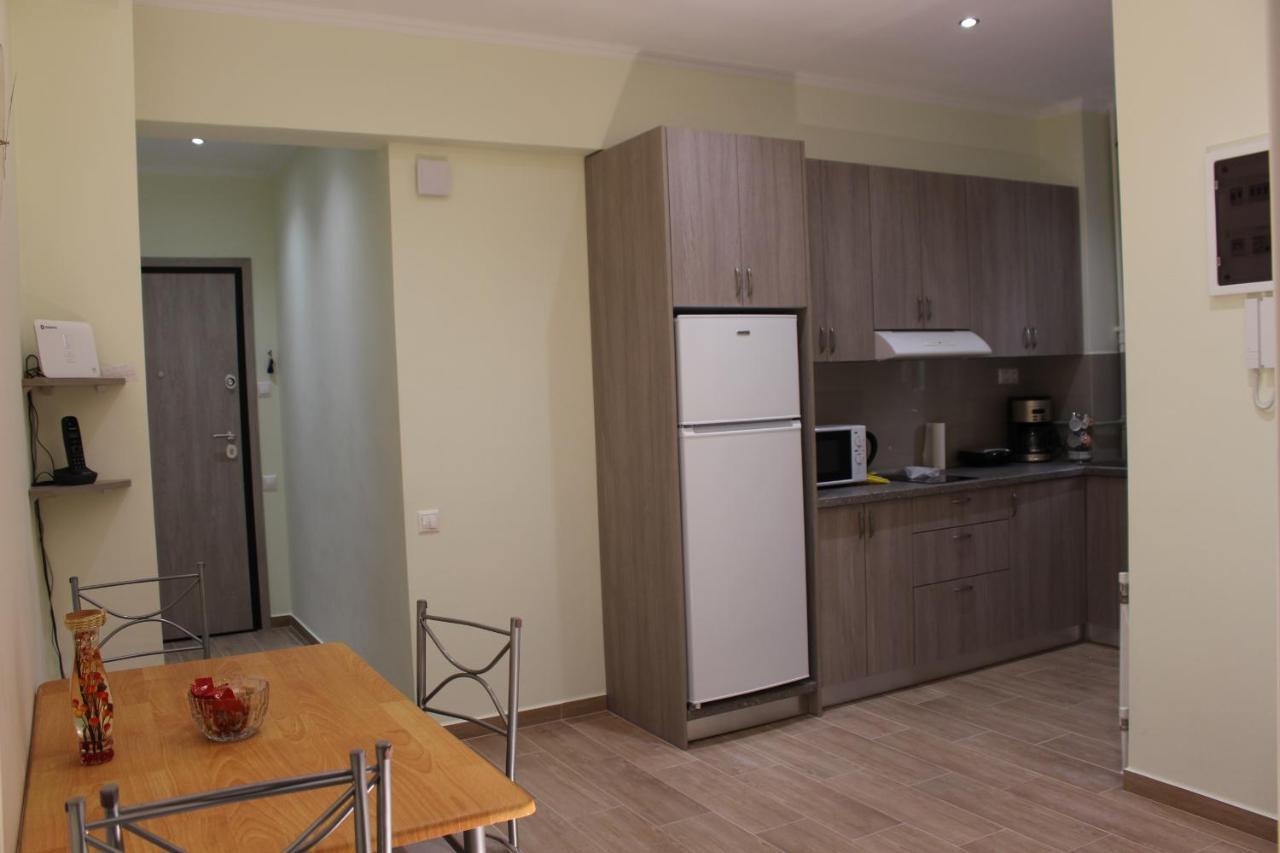 Comfortable Apartment In The Center Of Атина Екстериор снимка