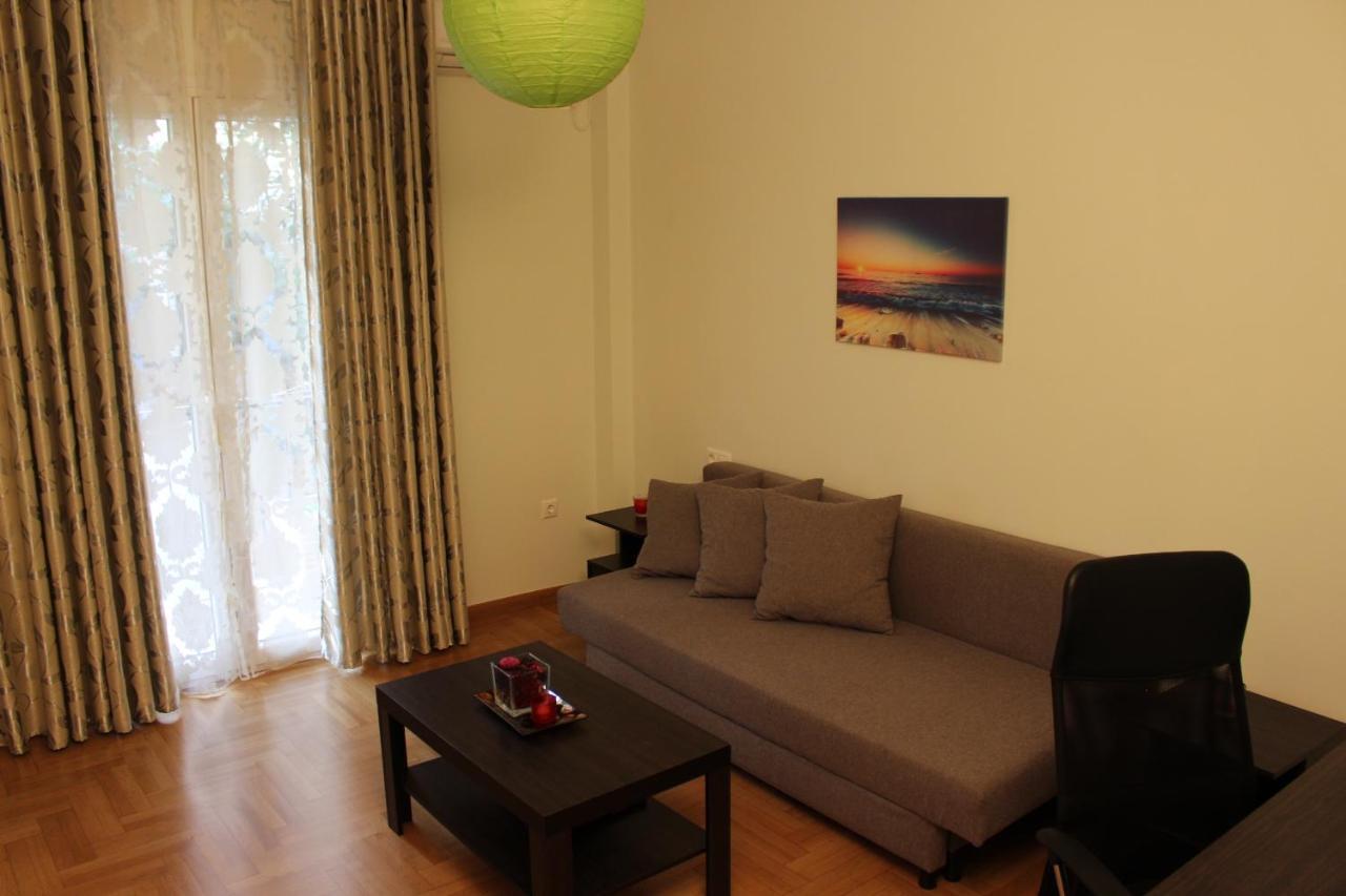 Comfortable Apartment In The Center Of Атина Екстериор снимка