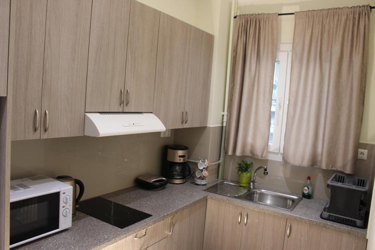 Comfortable Apartment In The Center Of Атина Екстериор снимка