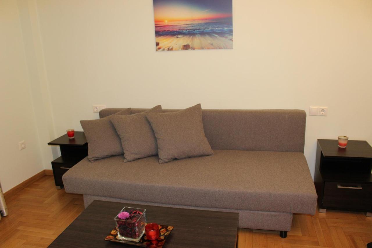 Comfortable Apartment In The Center Of Атина Екстериор снимка